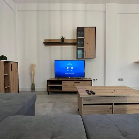 Apartmán En Centro De *